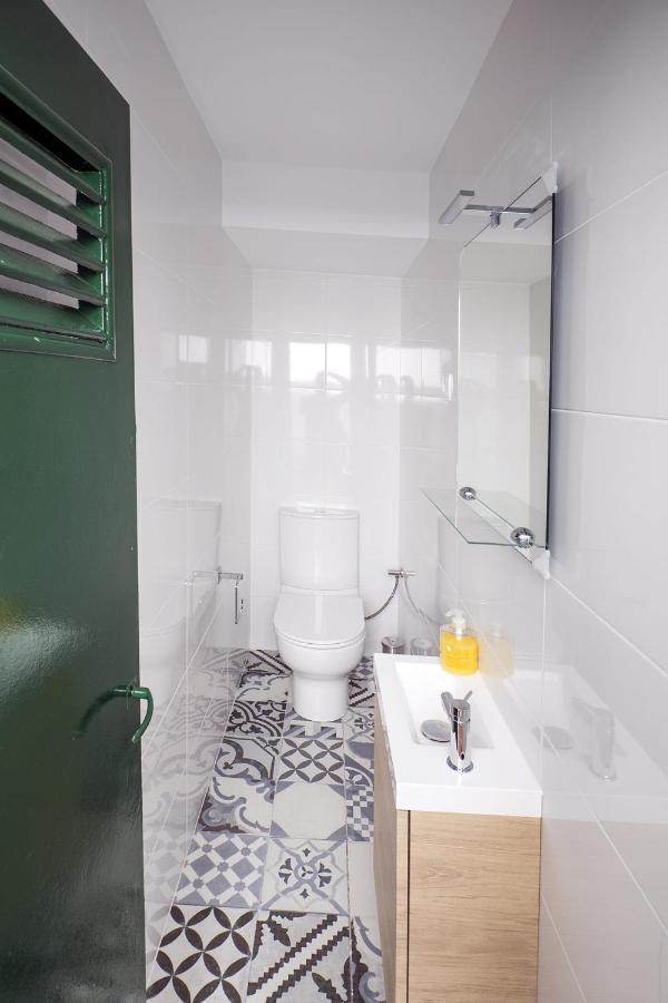 L'Hostalet Guesthouse Pineda de Mar Esterno foto